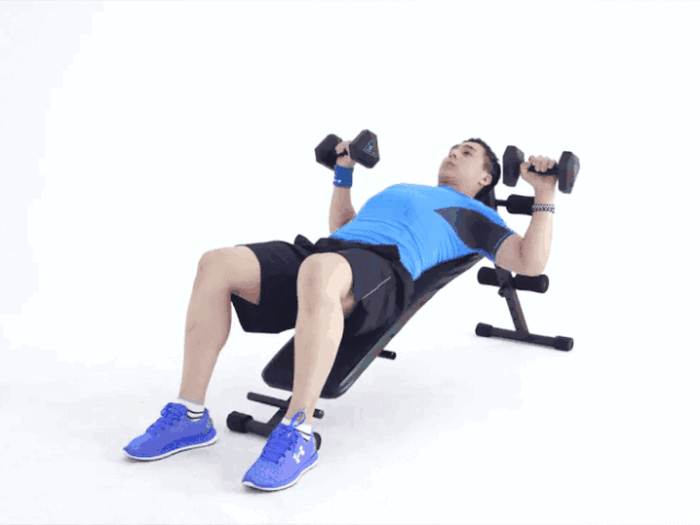 動作避免完全伸直手臂。