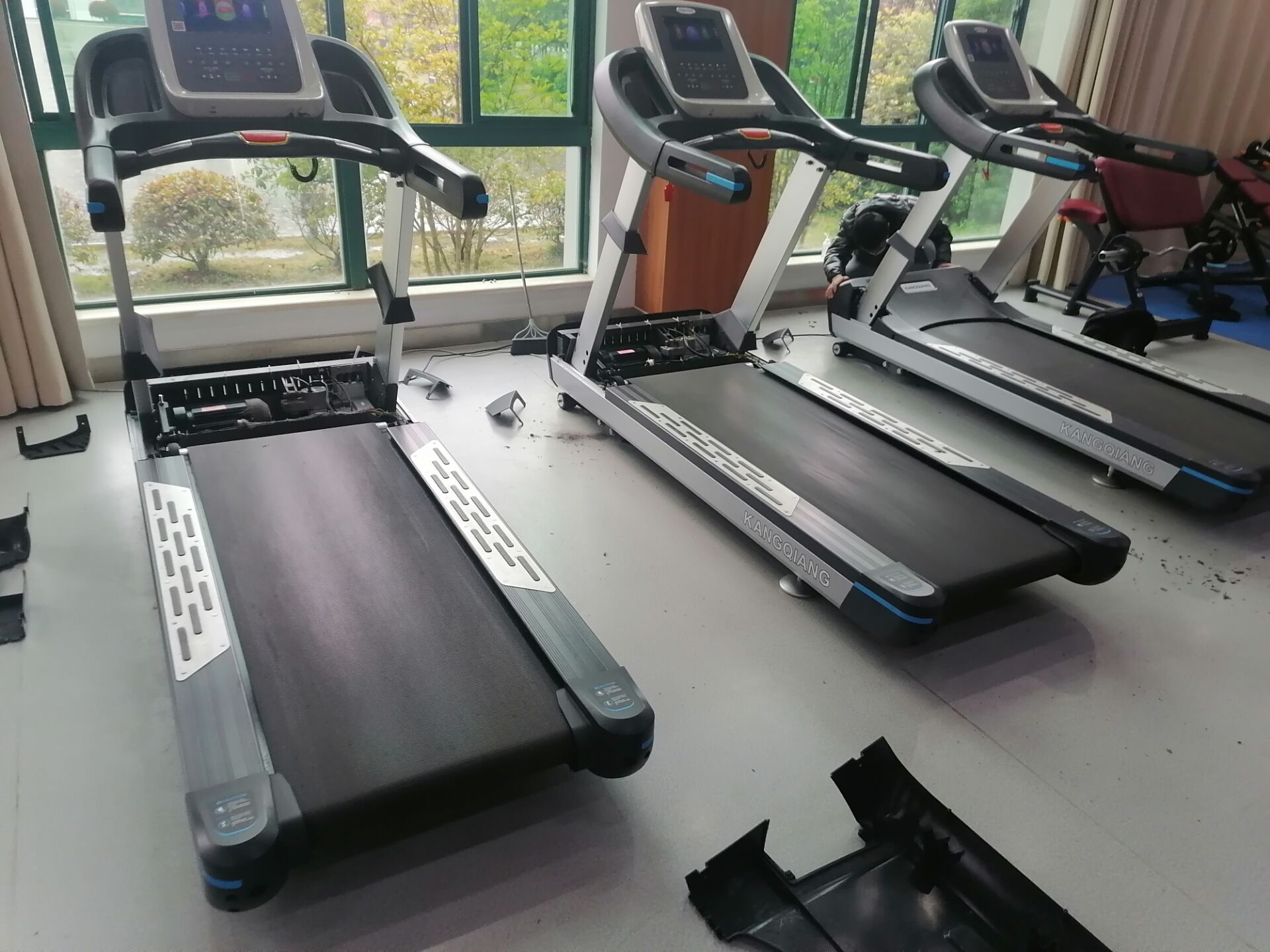 健身房樱桃视频免费