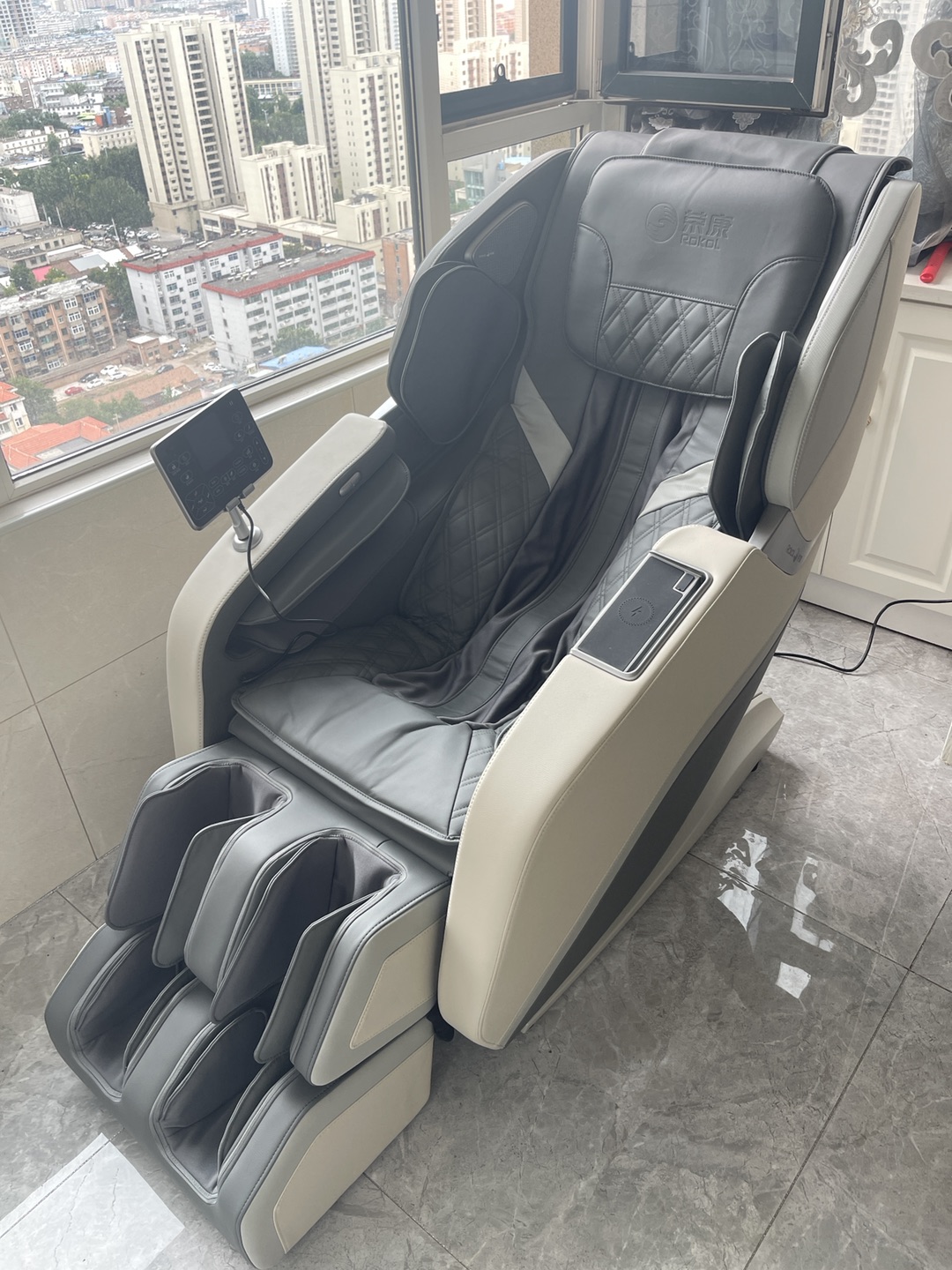 樱桃小黄片APP多少錢一台